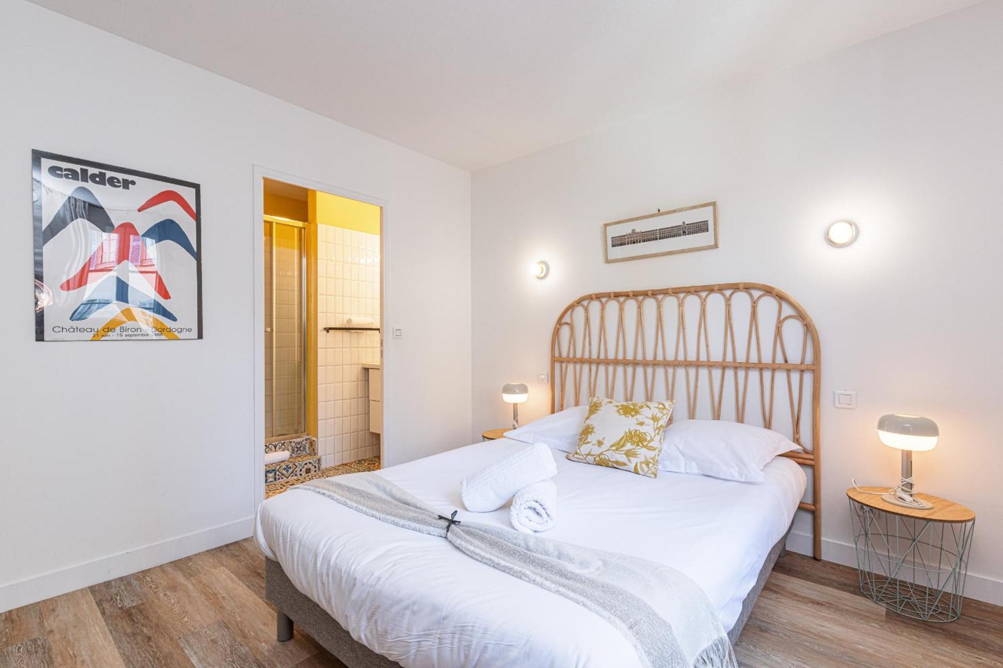Апартаменты 2 Bdrs & Parking In The Old Town ! Ницца Экстерьер фото